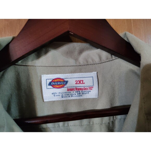 Dickies Men's Shirt Tan/Khakia, Short Sleeve, Button-Up, 2XL - Picture 3 of 3